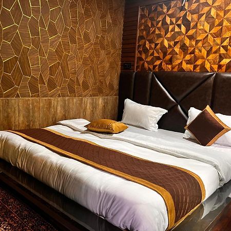 Lands End Resort Anantnag Экстерьер фото